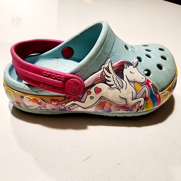Crocs Light Blue Pink Unicorn Light Up Hearts Rubber Clog Shoe Baby Size 7 - Picture 4 of 10